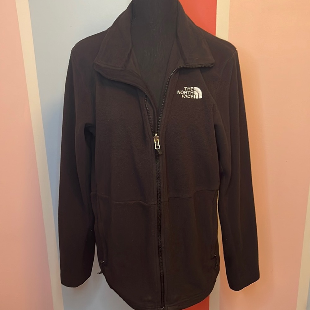Men’s black north face jacket